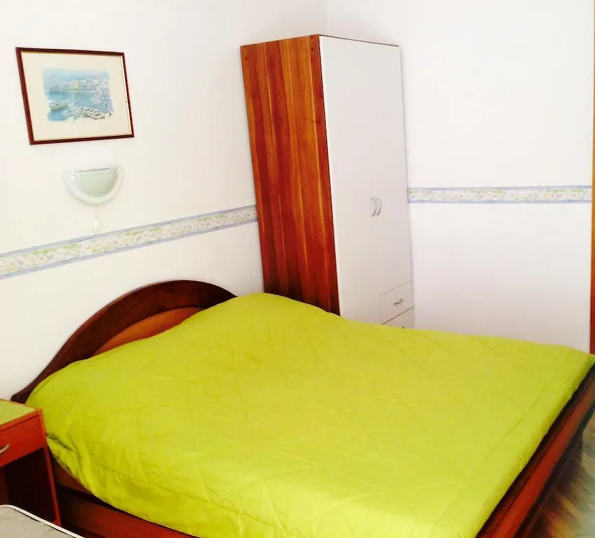 Guesthouse Villa Juric Crikvenica 3*,  Croatia