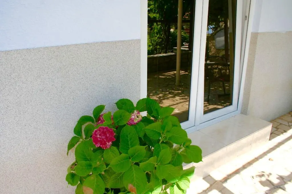 Guesthouse Villa Juric Crikvenica 3*,  Croatia